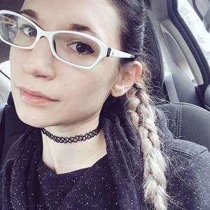 Meet your Posher, Brittney